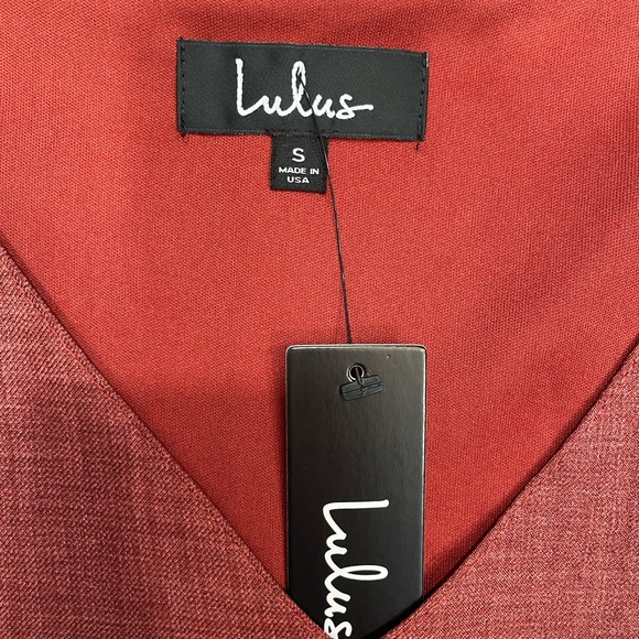 NWT LULUS Pocketed Dress - Picture 5 of 5